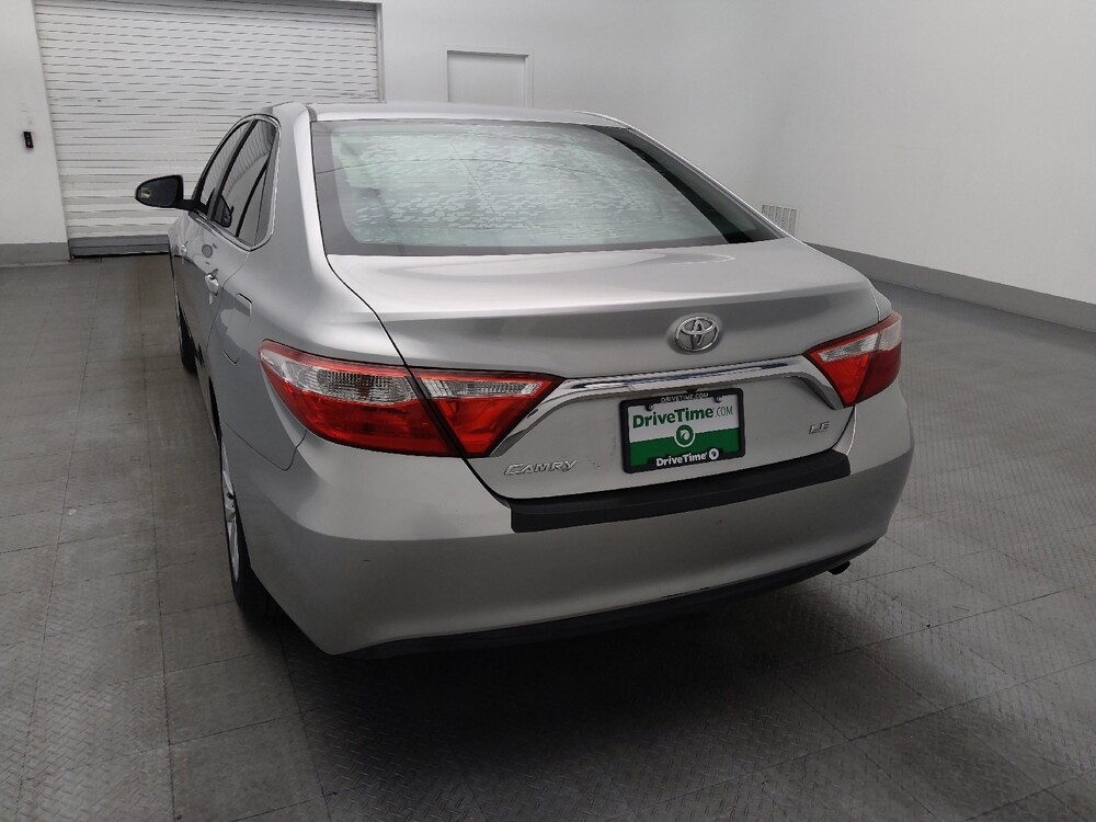 2016 Toyota Camry in Orlando, FL 32808 - 18098121 6