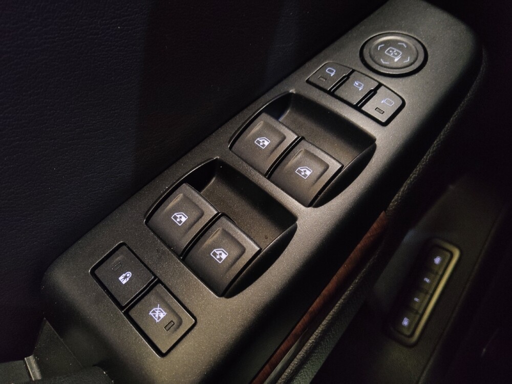 2019 GMC Yukon XL in Jacksonville, FL 32210 - 18098125 27