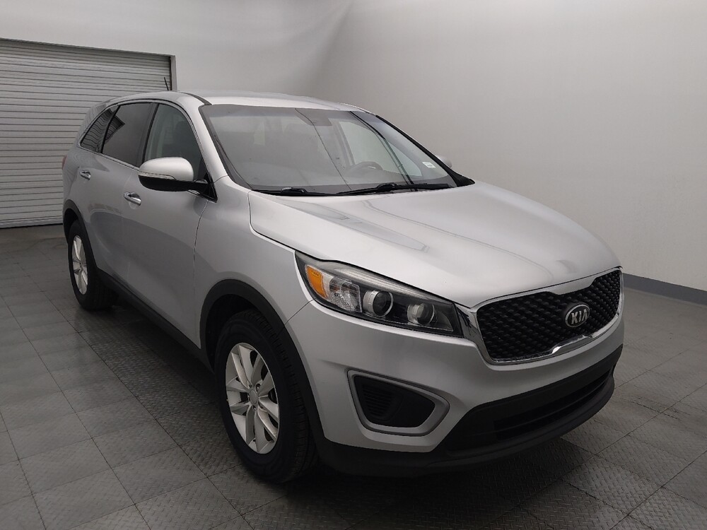2017 Kia Sorento in Corpus Christi, TX 78412 - 18098132 13