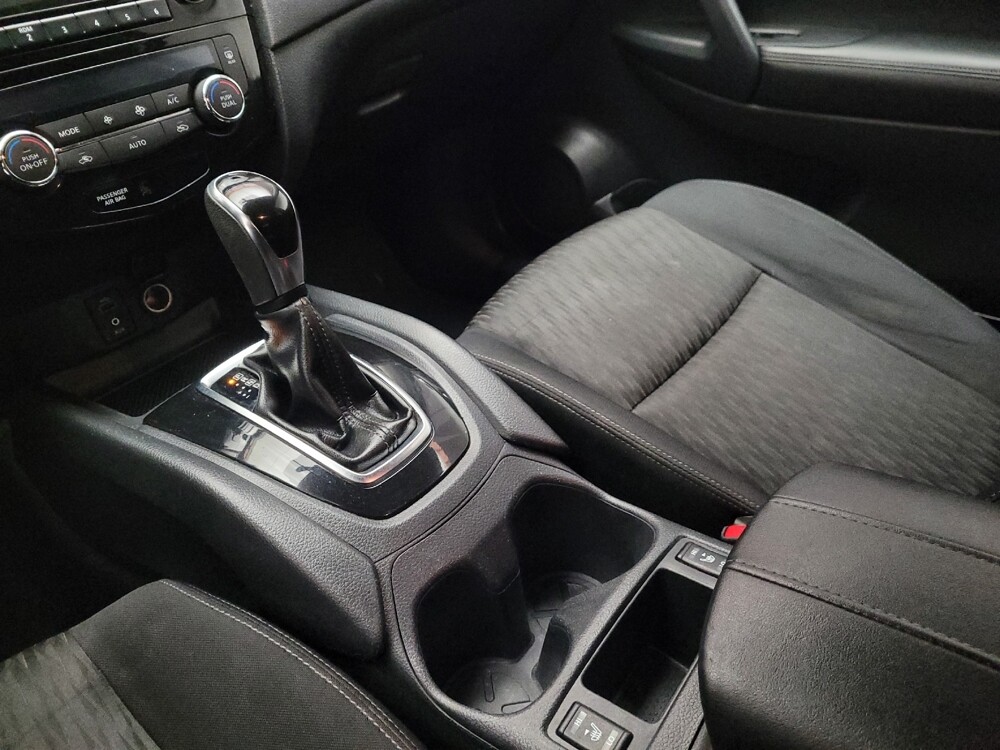 2017 Nissan Rogue in Sacramento, CA 95821 - 18098134 26