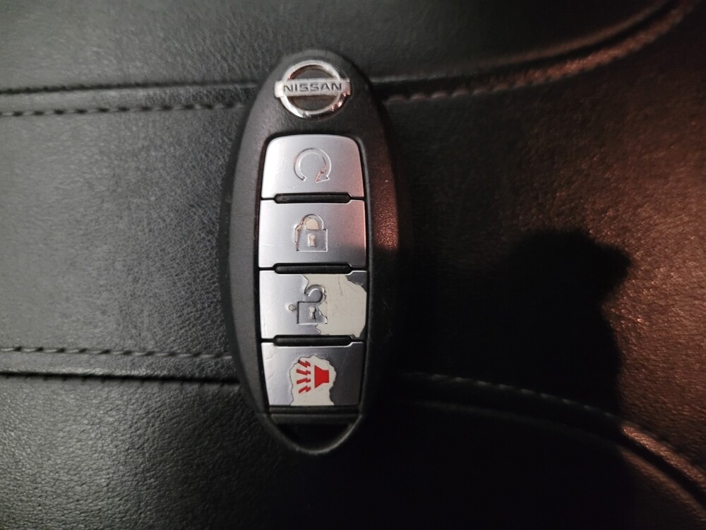 2017 Nissan Rogue in Sacramento, CA 95821 - 18098134 32