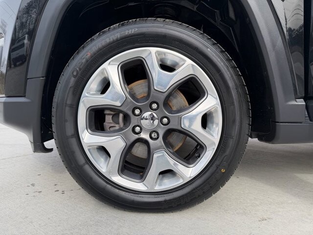 2019 Jeep Compass in Knoxville, TN 37920 - 18098140 28