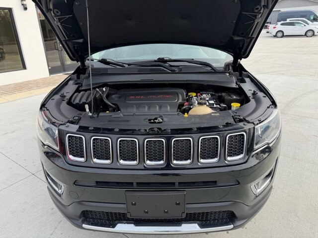 2019 Jeep Compass in Knoxville, TN 37920 - 18098140 32
