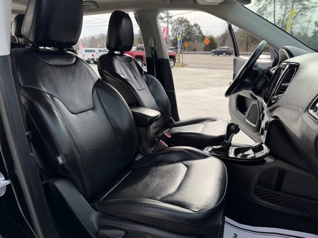 2019 Jeep Compass in Knoxville, TN 37920 - 18098140 14