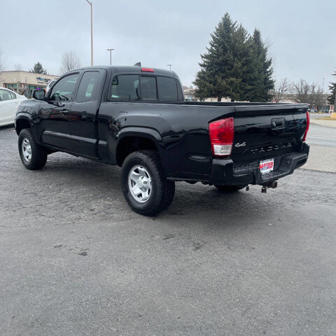 2016 Toyota Tacoma in Coeur d&amp;#039;Alene, ID 83815 - 18098145 16