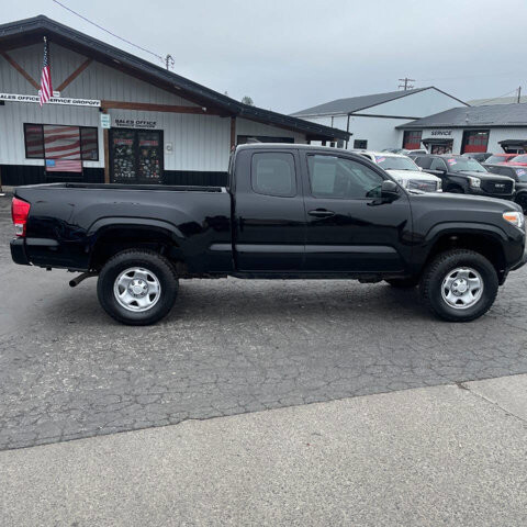 2016 Toyota Tacoma in Coeur d&amp;#039;Alene, ID 83815 - 18098145 19