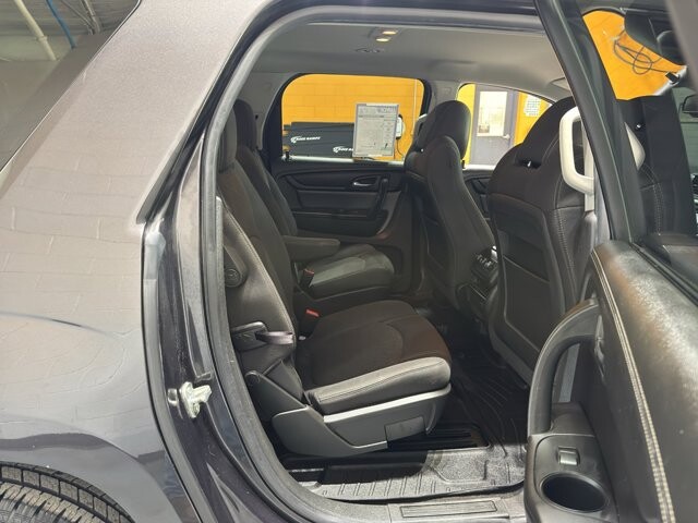 2015 GMC Acadia in Burlington, WI 53105 - 18098151 19