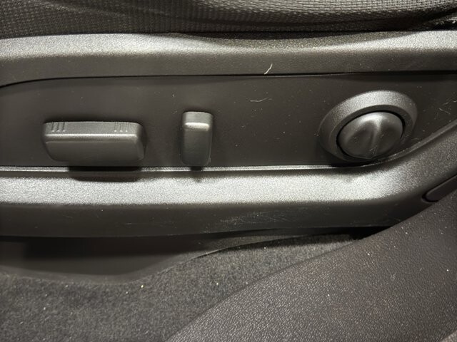 2015 GMC Acadia in Burlington, WI 53105 - 18098151 15