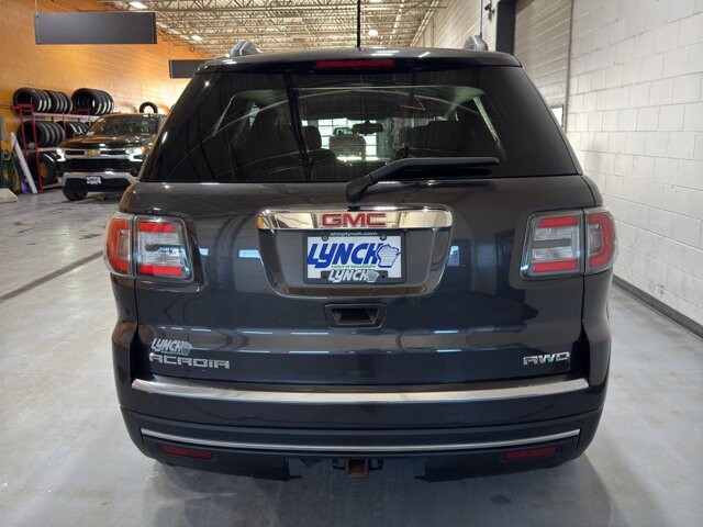 2015 GMC Acadia in Burlington, WI 53105 - 18098151 4
