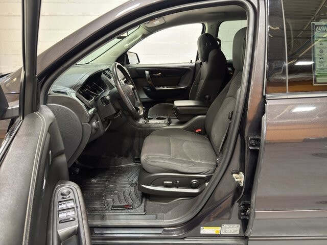 2015 GMC Acadia in Burlington, WI 53105 - 18098151 14