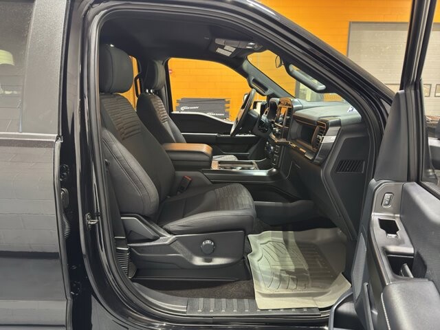 2022 Ford F150 in Burlington, WI 53105 - 18098152 16