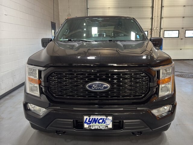 2022 Ford F150 in Burlington, WI 53105 - 18098152 8