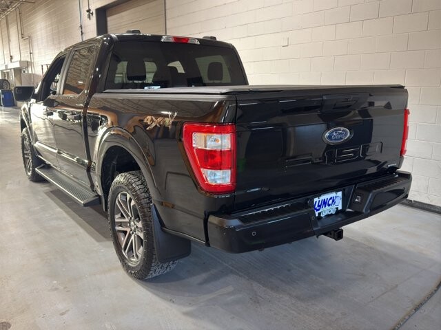 2022 Ford F150 in Burlington, WI 53105 - 18098152 3