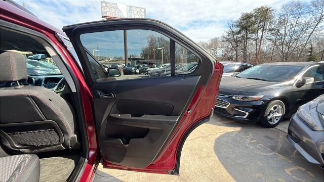 2017 Chevrolet Equinox in Greenville, SC 29607 - 18098158 13