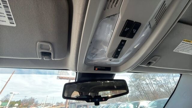 2017 Chevrolet Equinox in Greenville, SC 29607 - 18098158 32