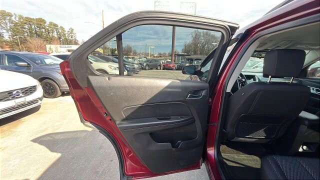 2017 Chevrolet Equinox in Greenville, SC 29607 - 18098158 19