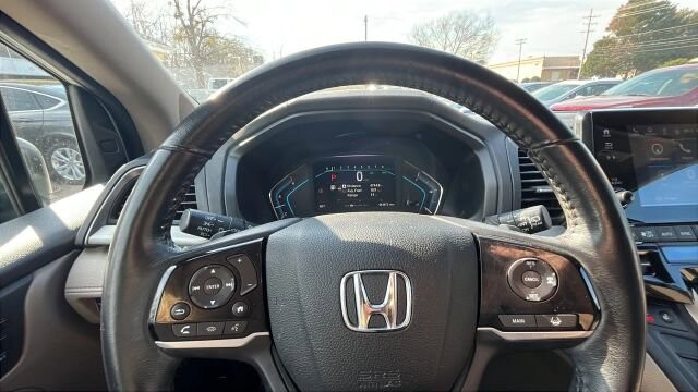 2019 Honda Odyssey in Greenville, SC 29607 - 18098159 27
