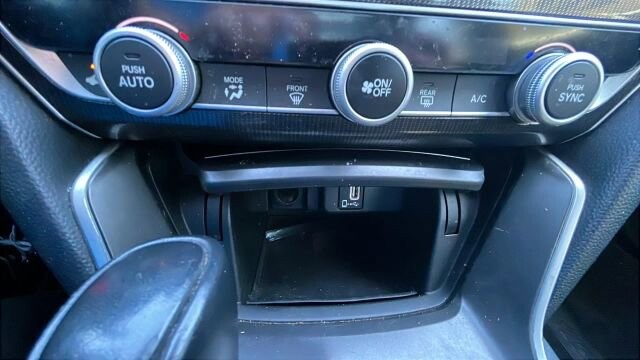 2019 Honda Accord in Greenville, SC 29607 - 18098160 33