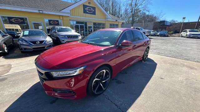 2019 Honda Accord in Greenville, SC 29607 - 18098160 7
