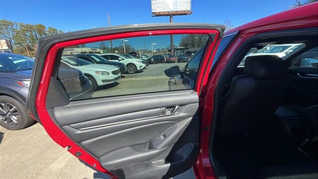 2019 Honda Accord in Greenville, SC 29607 - 18098160 21