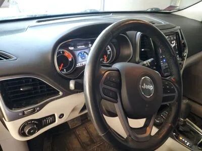 2020 Jeep Cherokee in Wadena, MN 56482 - 18098179 8