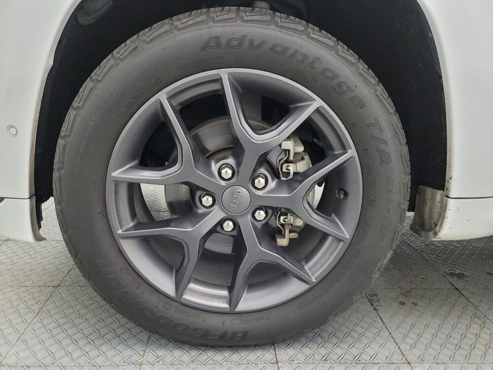 2019 Jeep Grand Cherokee in Mesa, AZ 85210 - 18098191 31