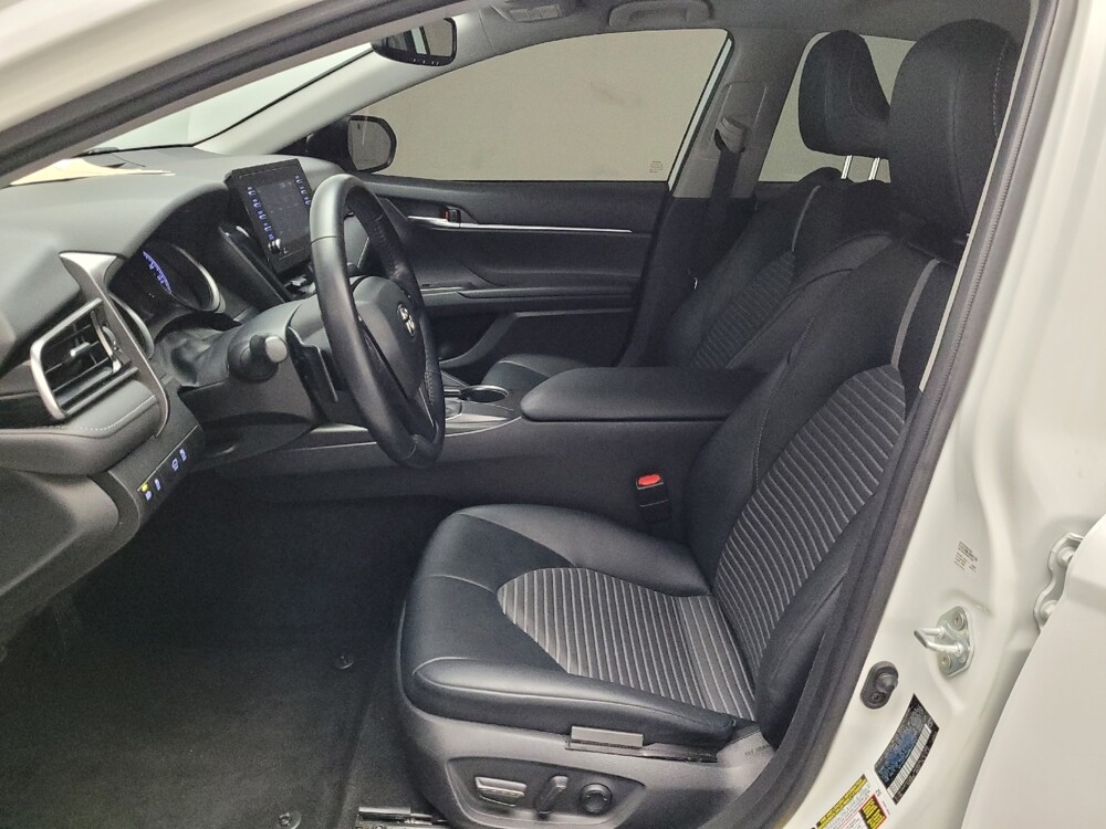 2021 Toyota Camry in Bakersfield, CA 93309 - 18098192 17