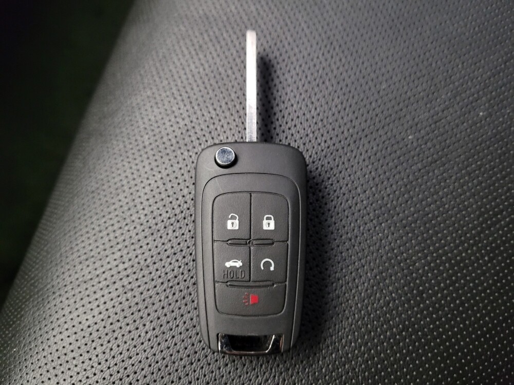 2015 Chevrolet Camaro in Torrance, CA 90504 - 18098196 32