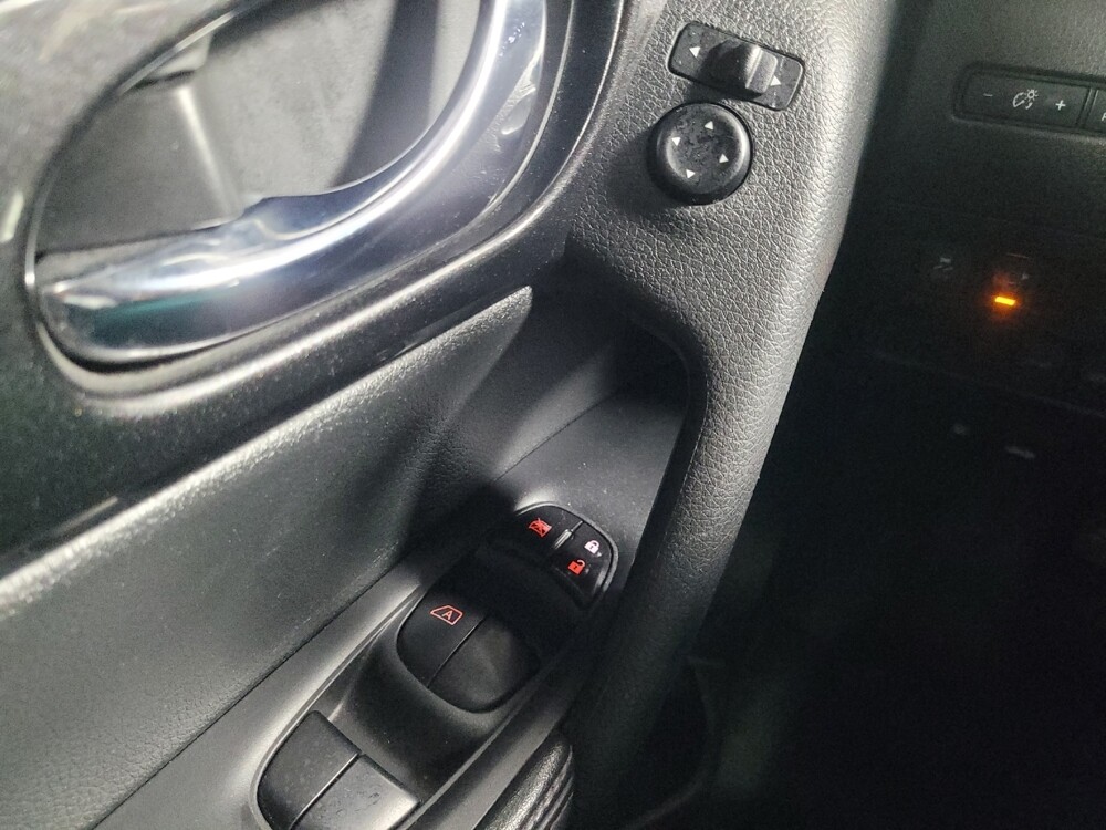 2017 Nissan Rogue in Albany, GA 31705 - 18098201 27