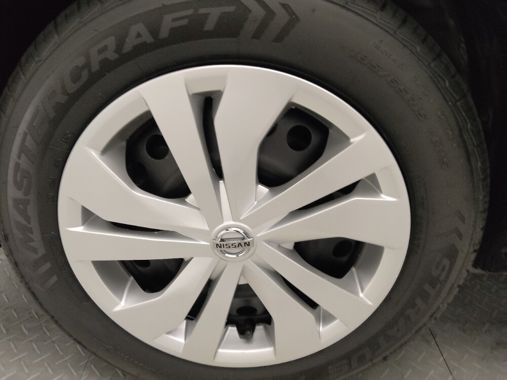 2017 Nissan Versa in Union City, GA 30291 - 18098203 31