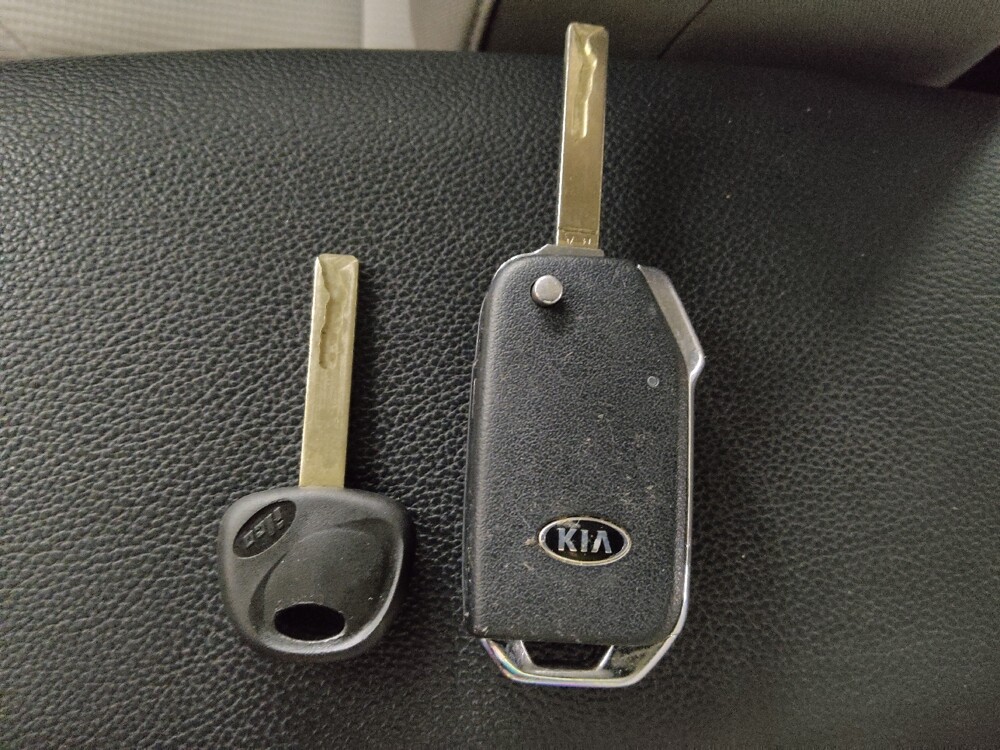 2020 Kia Forte in Morrow, GA 30260 - 18098204 32