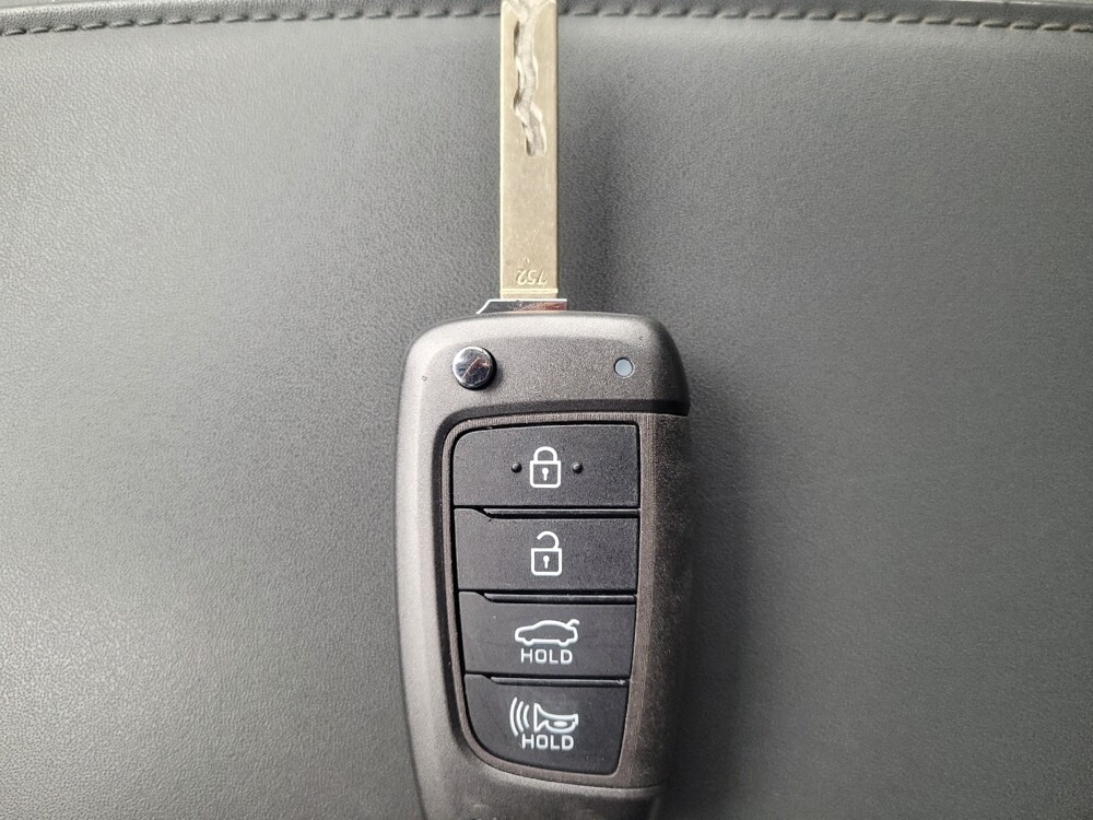 2020 Hyundai Sonata in Chattanooga, TN 37421 - 18098208 32