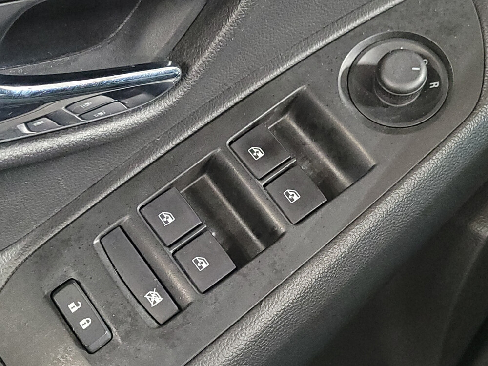 2021 Chevrolet Trax in Miami, FL 33157 - 18098212 27