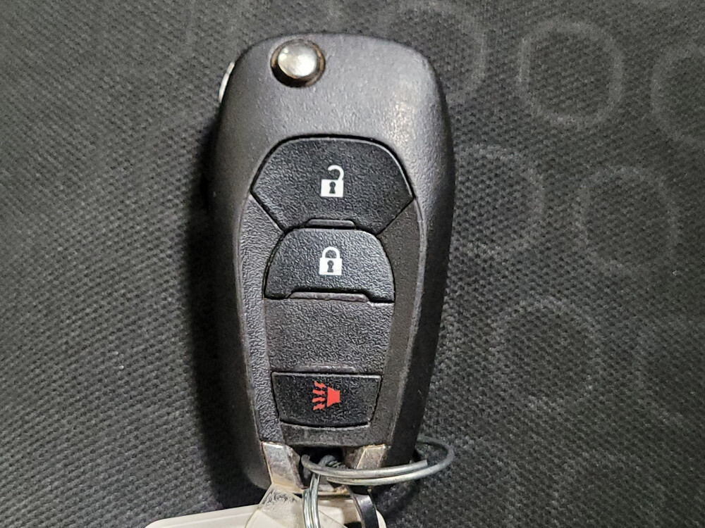 2021 Chevrolet Trax in Miami, FL 33157 - 18098212 32