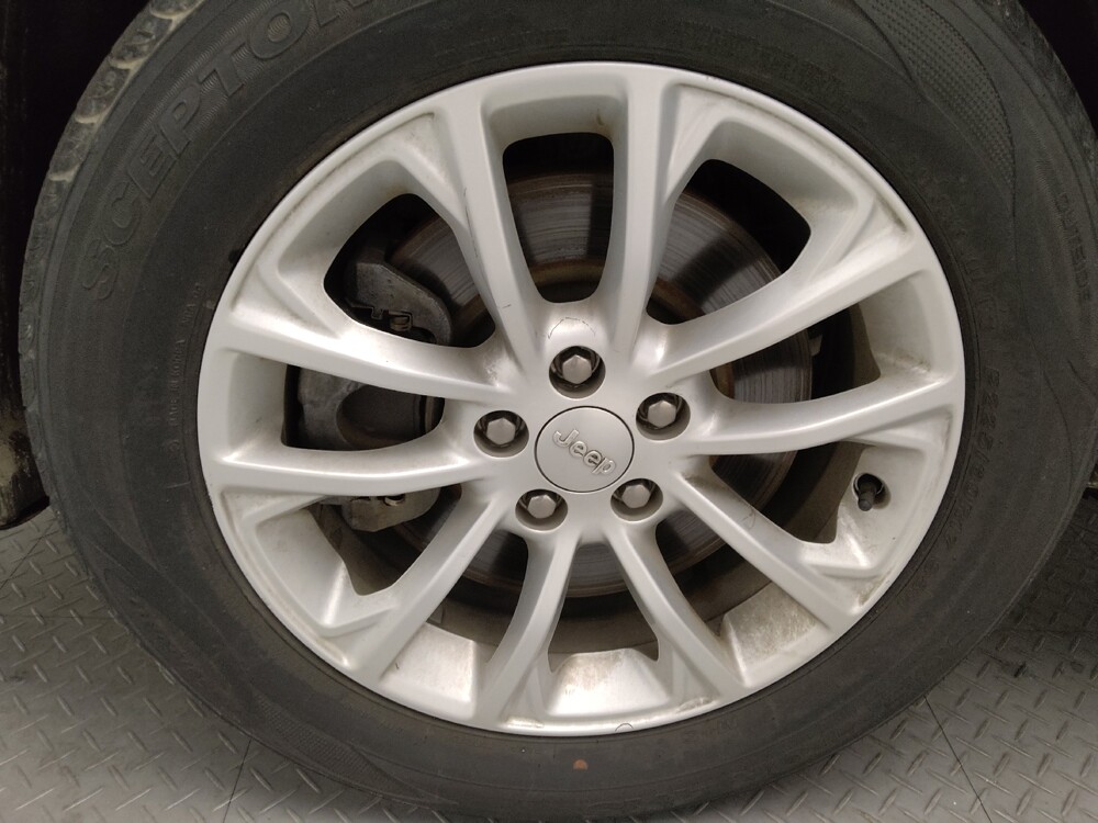 2020 Jeep Cherokee in Arlington, TX 76011 - 18098214 31