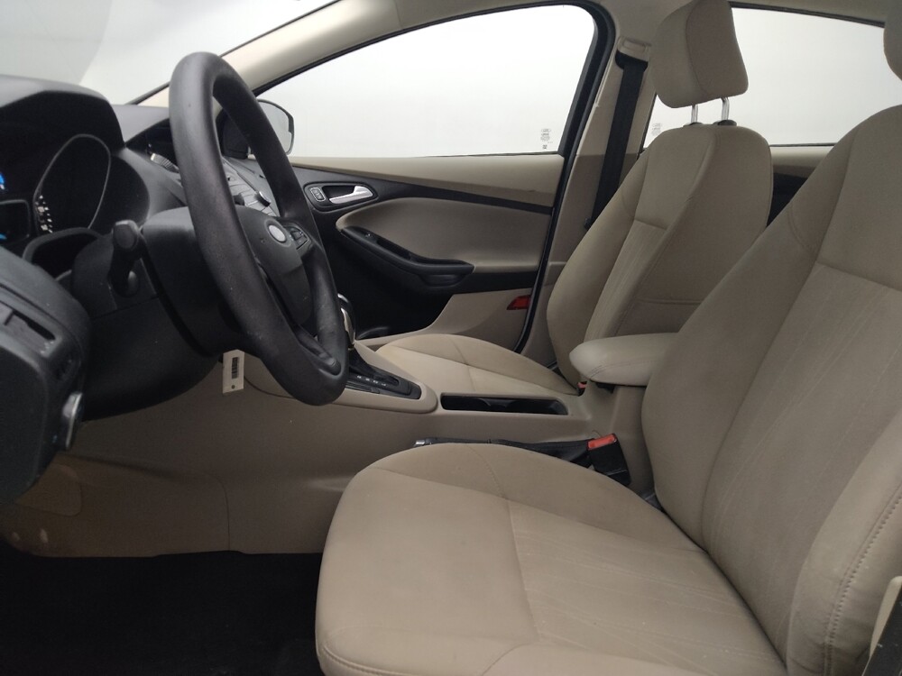 2016 Ford Focus in Tulsa, OK 74145 - 18098225 17