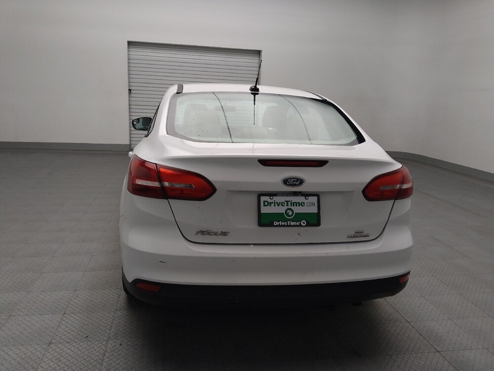 2016 Ford Focus in Tulsa, OK 74145 - 18098225 6