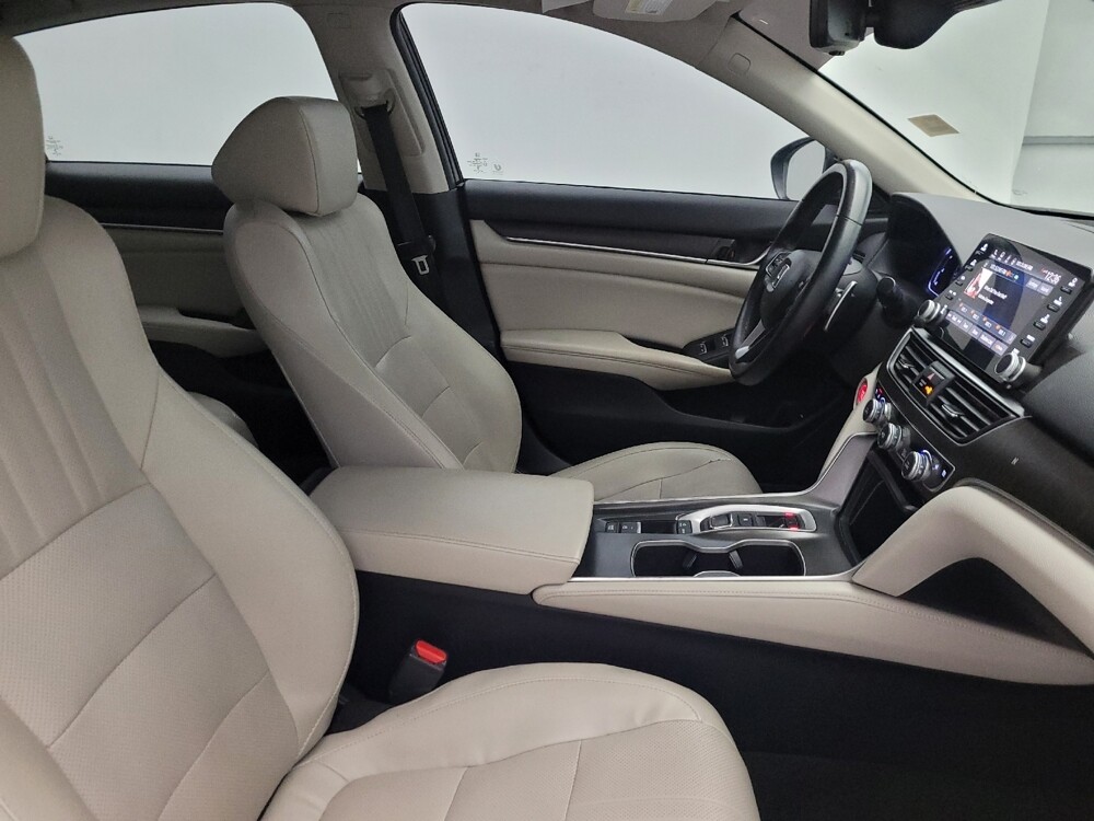 2018 Honda Accord in Glendale, AZ 85301 - 18098236 21