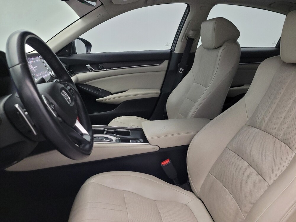 2018 Honda Accord in Glendale, AZ 85301 - 18098236 17