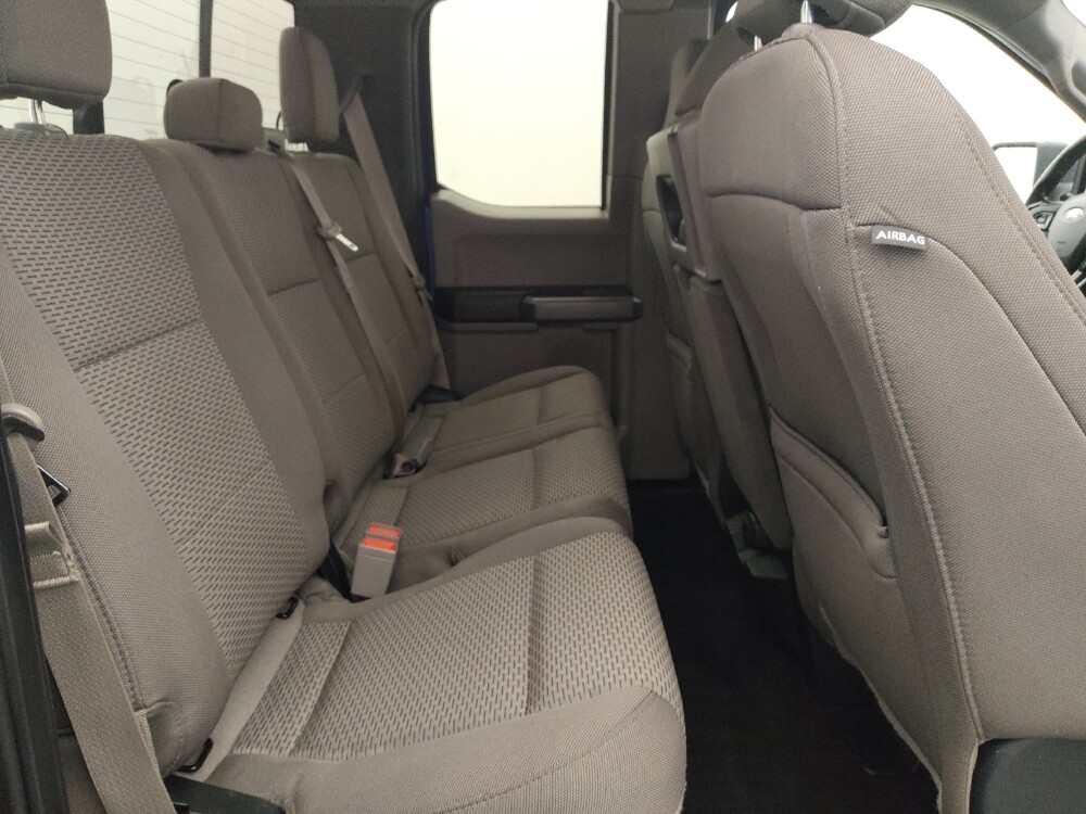 2018 Ford F150 in Fort Myers, FL 33907 - 18098247 19