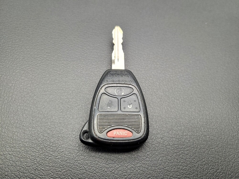 2016 Jeep Compass in Las Vegas, NV 89102 - 18098252 32