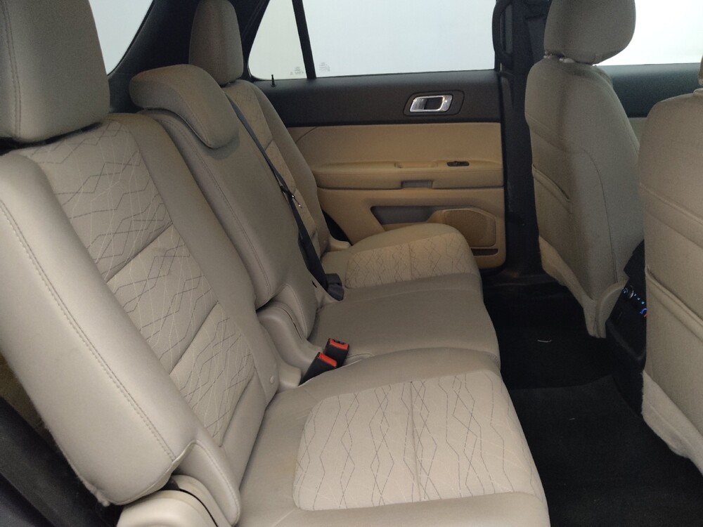 2015 Ford Explorer in Ocala, FL 34471 - 18098256 19