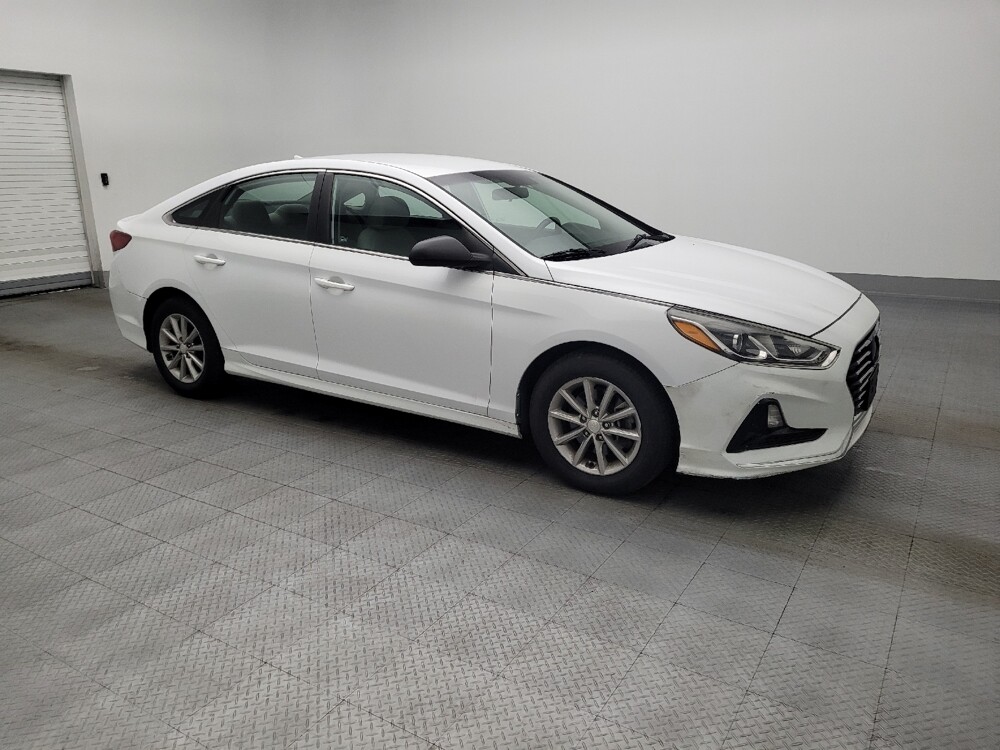 2018 Hyundai Sonata in Ocala, FL 34471 - 18098261 11