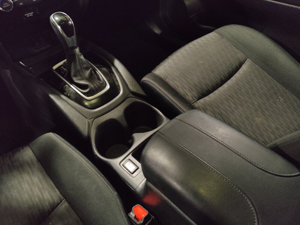 2019 Nissan Rogue in West Palm Beach, FL 33409 - 18098264 26