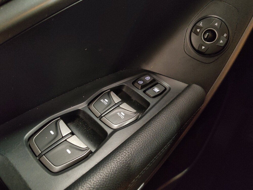 2017 Hyundai Santa Fe in Ocala, FL 34471 - 18098273 27