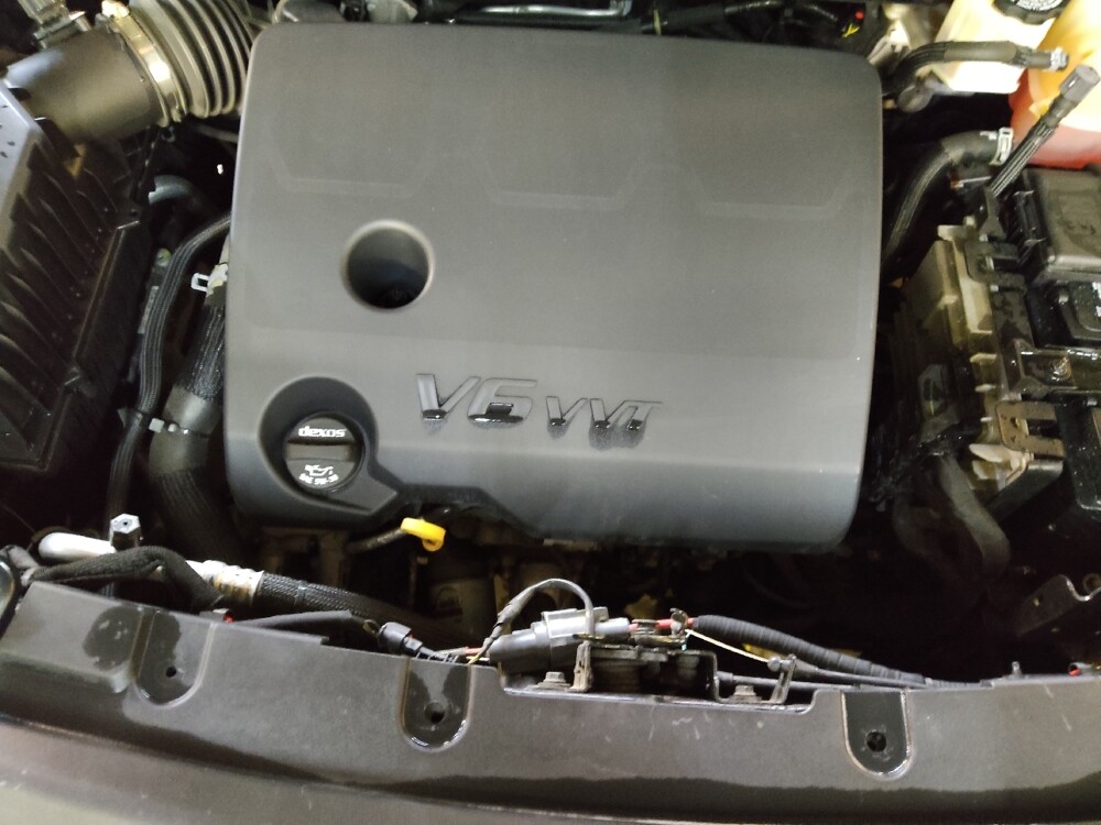 2021 Chevrolet Traverse in Greenville, SC 29607 - 18098284 30