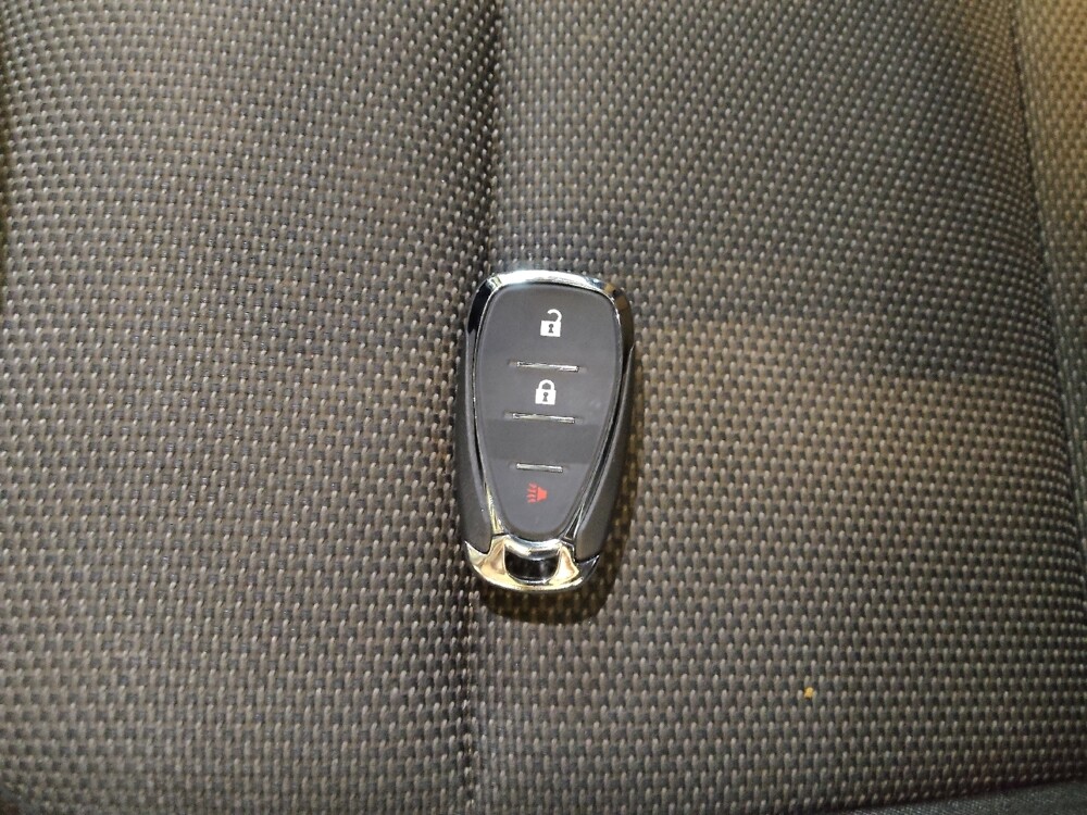 2021 Chevrolet Traverse in Greenville, SC 29607 - 18098284 32