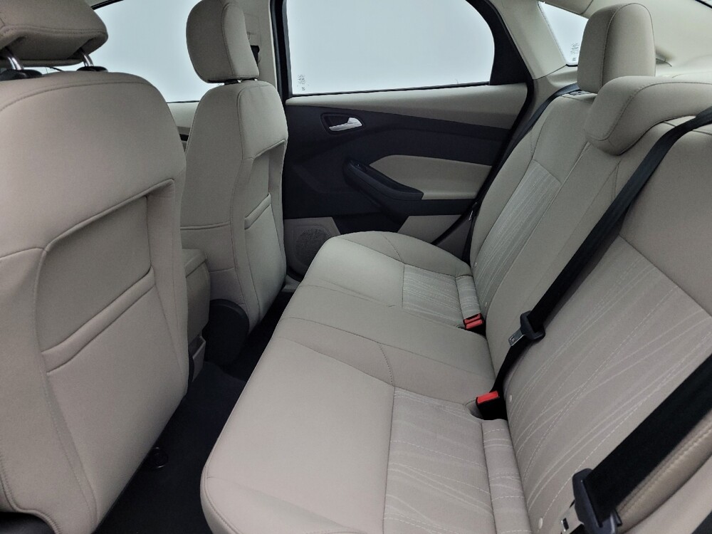 2016 Ford Focus in Charlotte, NC 28213 - 18098285 18