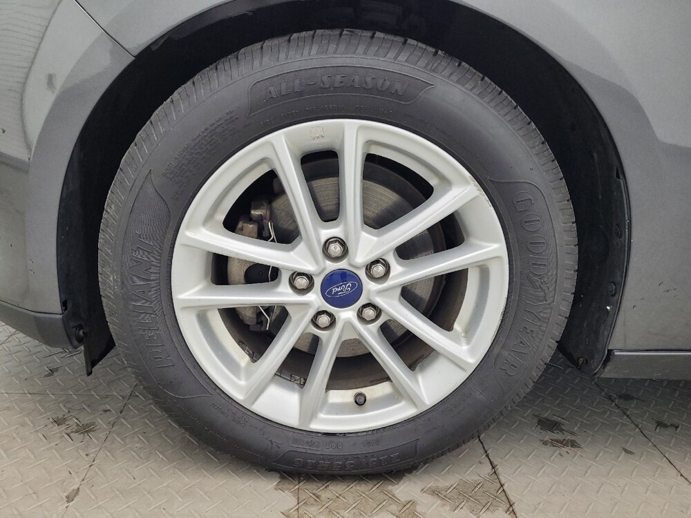 2016 Ford Focus in Charlotte, NC 28213 - 18098285 31