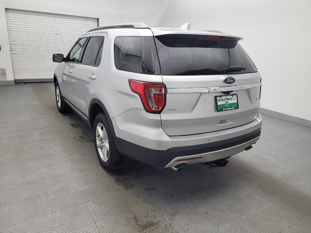 2016 Ford Explorer in Fayetteville, NC 28304 - 18098286 5